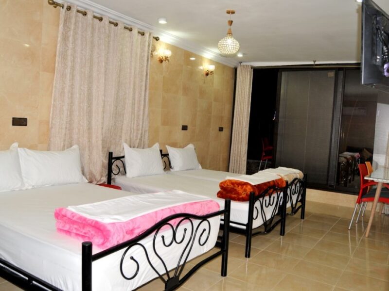 Location de vacances studio à Marrakech Médina avec wifi et balcon pour 4 adultes