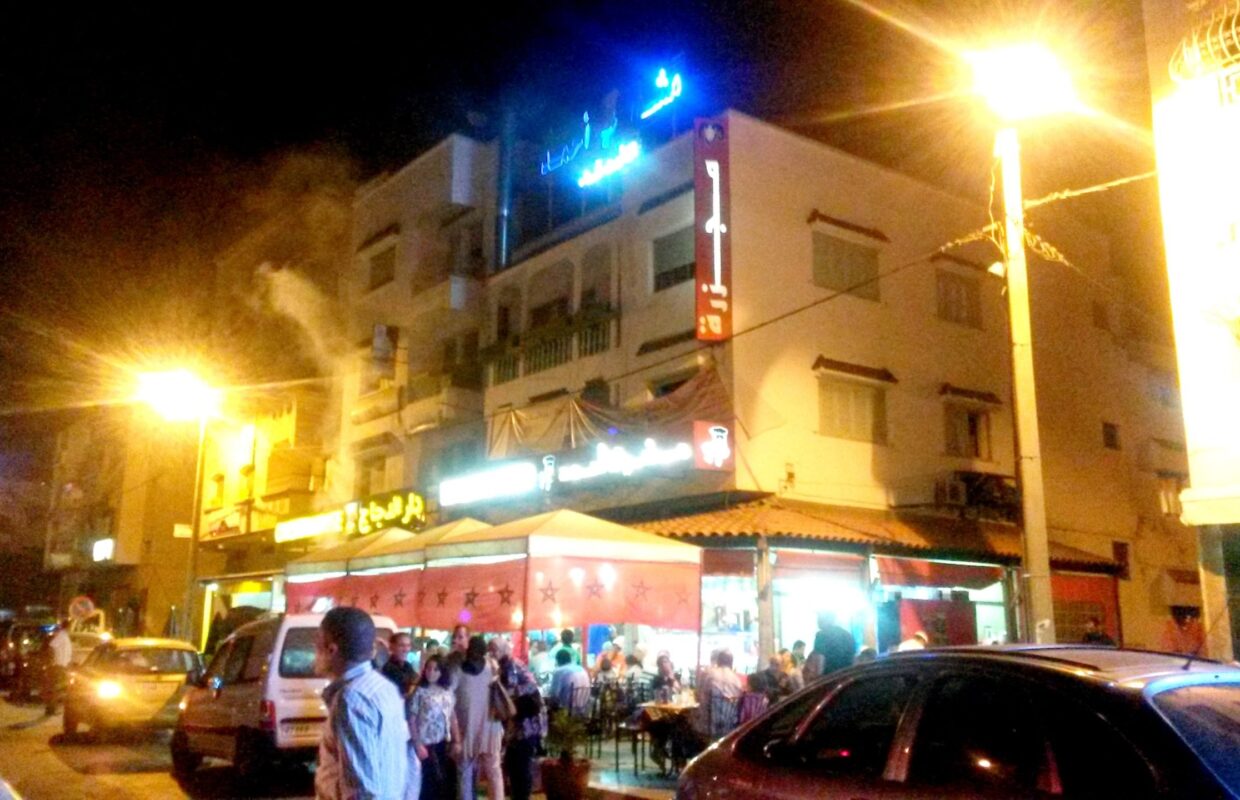 Restaurants à 2 minutes de Reem Appartements Temara