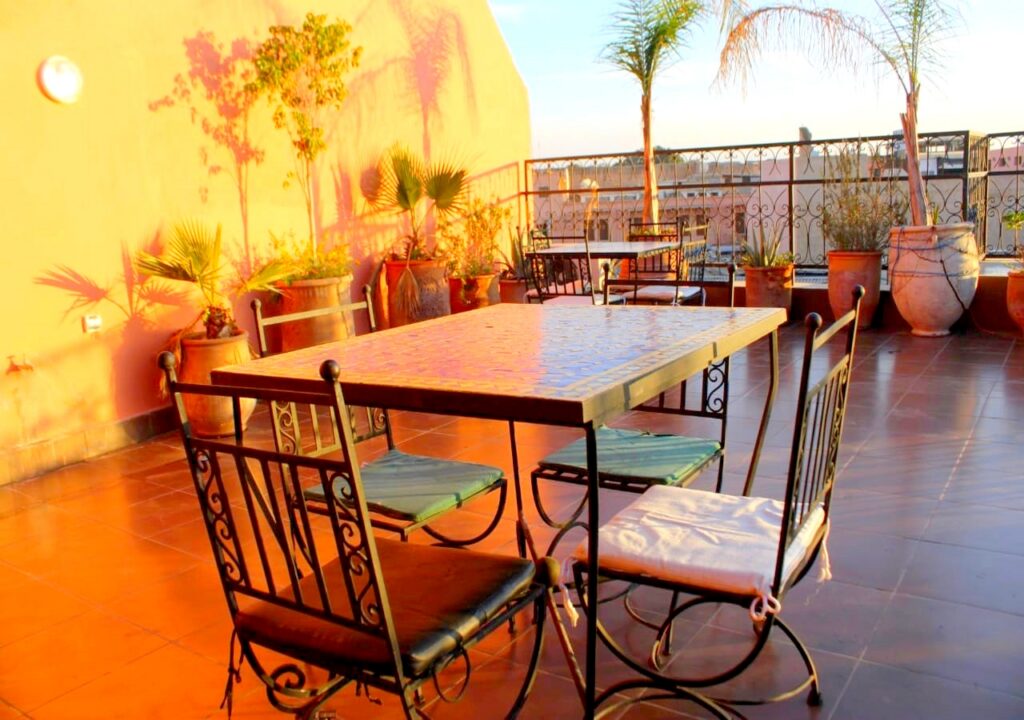 Terrasse privée avec vue sur Palais elbadii